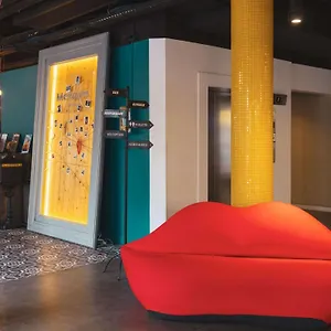 Отель Mercure Centre Gare Montparnasse